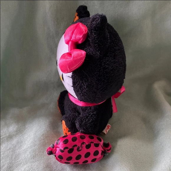 Hello Kitty Halloween Polkadot Plush - Picture 4 of 10